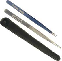 Tweezers