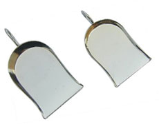 Scoop with handle round corner