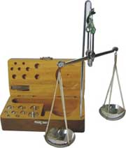 Economy Wooden Carat Scale